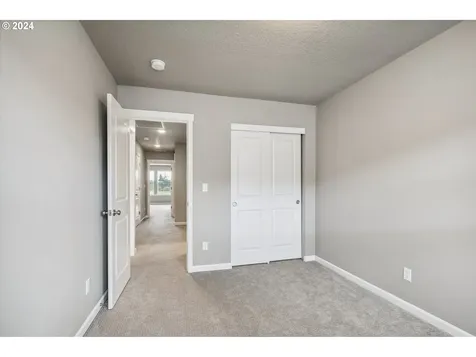 6818 Se Crimson Lane Hillsboro OR 97123