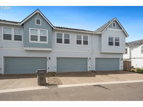 6818 Se Crimson Lane Hillsboro OR 97123
