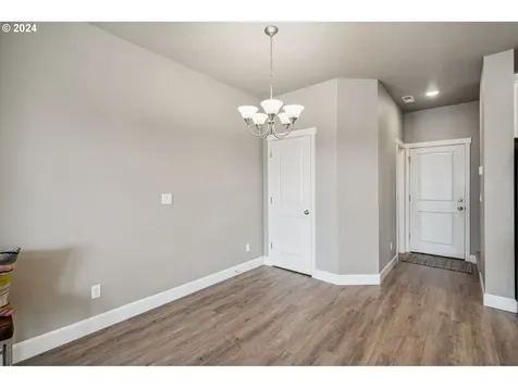 6818 Se Crimson Lane Hillsboro OR 97123