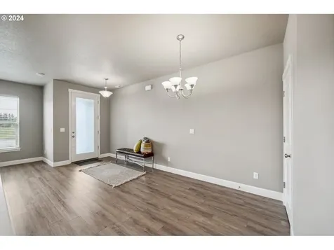 6818 Se Crimson Lane Hillsboro OR 97123
