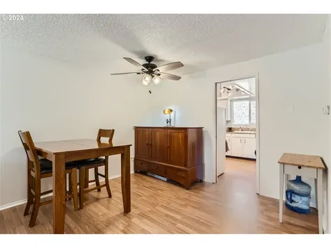 12016 Sw Camden Lane Beaverton OR 97008