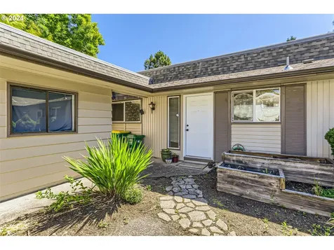 12016 Sw Camden Lane Beaverton OR 97008