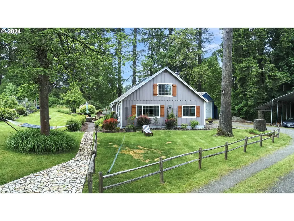 2800 Ne Lockwood Creek Road La Center WA 98629