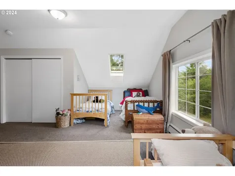 2800 Ne Lockwood Creek Road La Center WA 98629