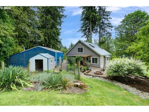 2800 Ne Lockwood Creek Road La Center WA 98629