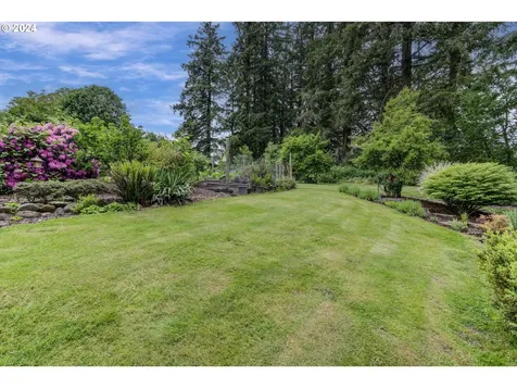2800 Ne Lockwood Creek Road La Center WA 98629