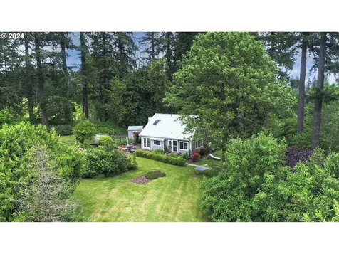 2800 Ne Lockwood Creek Road La Center WA 98629