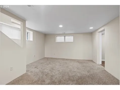 814 NW Despain Avenue Pendleton OR 97801