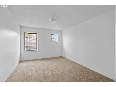 814 NW Despain Avenue Pendleton OR 97801