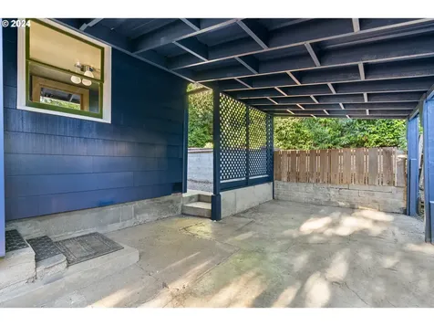 7224 SW 33rd Avenue Portland OR 97219