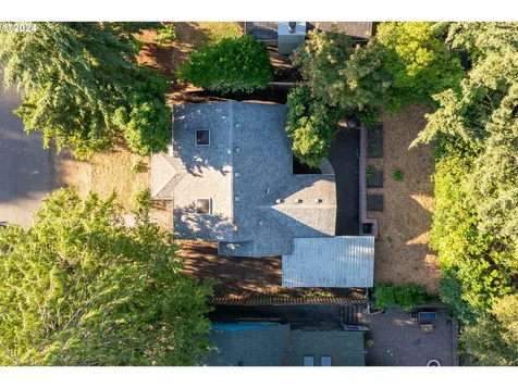 7224 SW 33rd Avenue Portland OR 97219