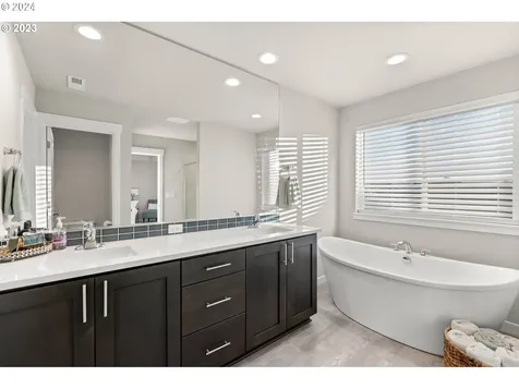 515 N 87th Court Ridgefield WA 98642