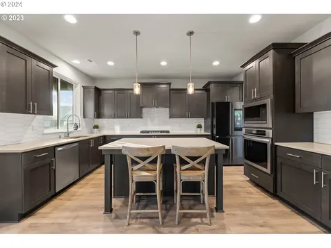 515 N 87th Court Ridgefield WA 98642