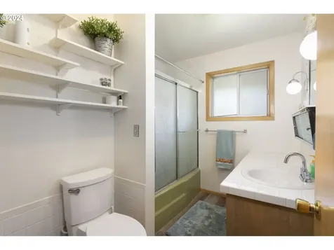 2811 Ne 53rd Street Vancouver WA 98663