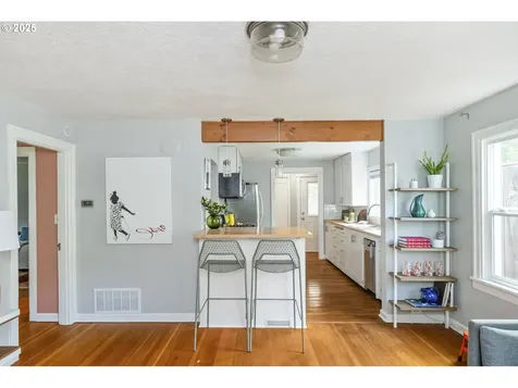 4524 NE 41st Avenue Portland OR 97211