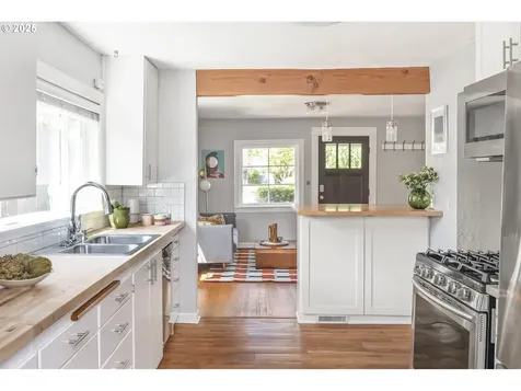 4524 NE 41st Avenue Portland OR 97211