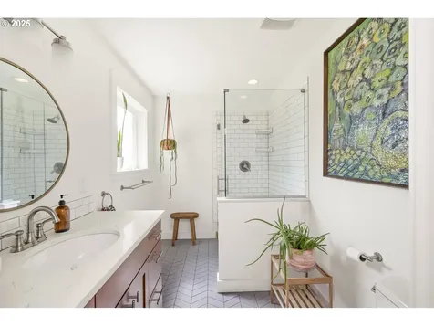 4524 NE 41st Avenue Portland OR 97211