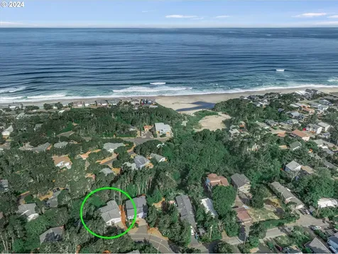 5975 Balboa Avenue Lincoln City OR 97367
