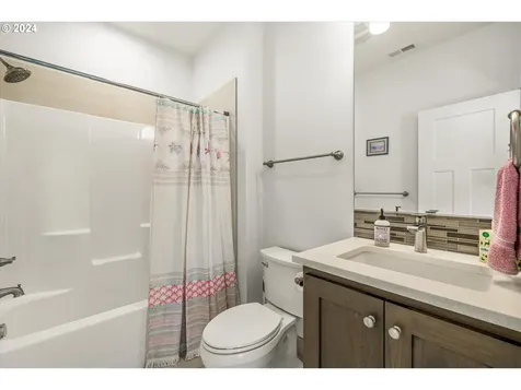 5975 Balboa Avenue Lincoln City OR 97367