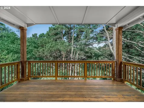5975 Balboa Avenue Lincoln City OR 97367