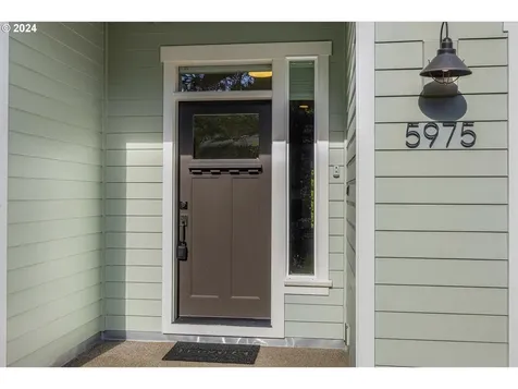 5975 Balboa Avenue Lincoln City OR 97367
