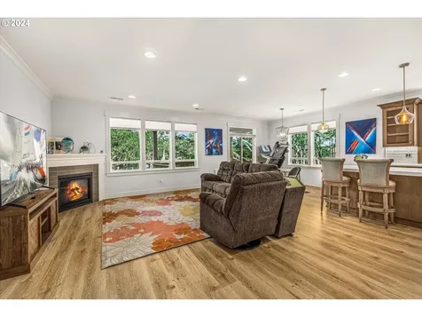 5975 Balboa Avenue Lincoln City OR 97367