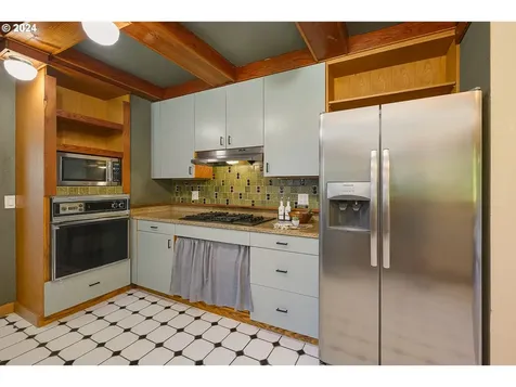 1732 Se 55th Avenue Portland OR 97215