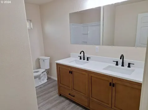 2018 Austin Road Roseburg OR 97471