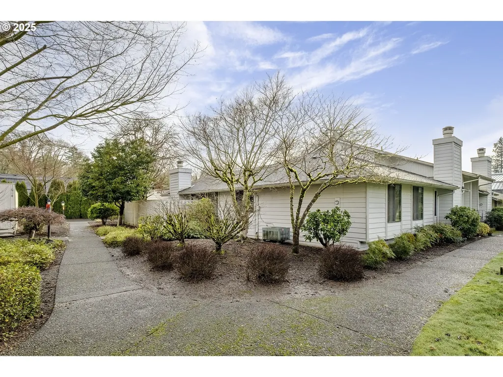 1682 NW 143rd Avenue Portland OR 97229