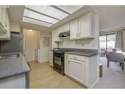 1682 NW 143rd Avenue Portland OR 97229