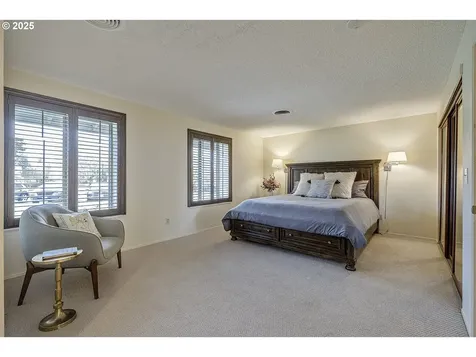 1682 NW 143rd Avenue Portland OR 97229