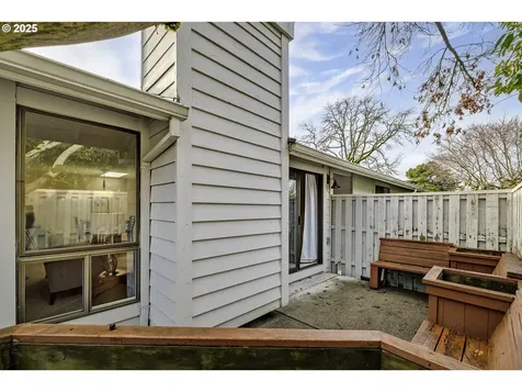 1682 NW 143rd Avenue Portland OR 97229