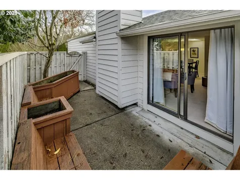 1682 NW 143rd Avenue Portland OR 97229