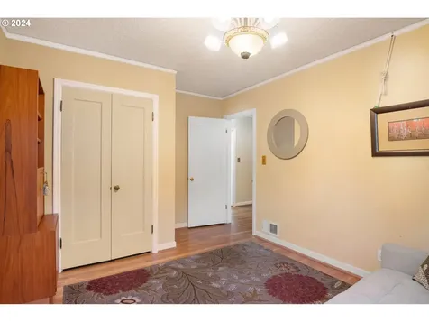 2405 Maple Street Longview WA 98632