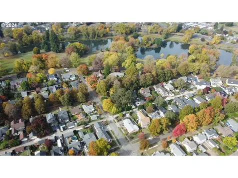 2405 Maple Street Longview WA 98632
