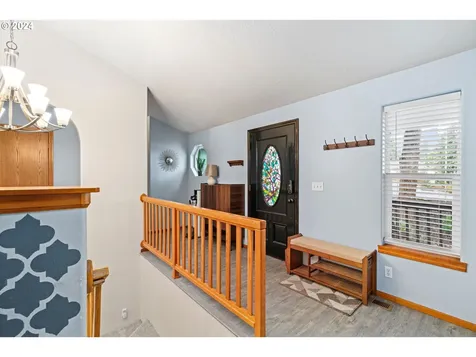 6951 Glacier Drive Springfield OR 97478