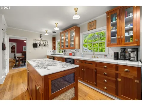 7000 Sw 78th Avenue Portland OR 97223