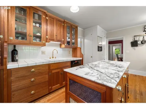 7000 Sw 78th Avenue Portland OR 97223