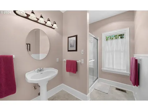 33482 Molitor Ranch Road Cottage Grove OR 97424