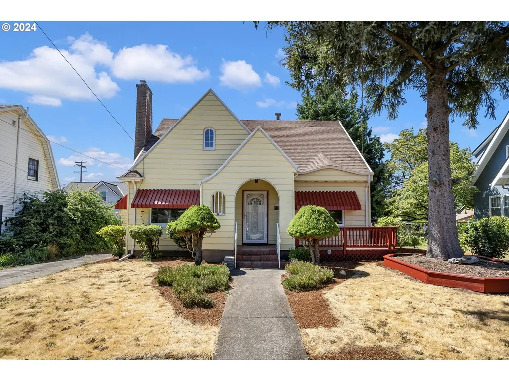 7021 N Buchanan Avenue Portland OR 97203