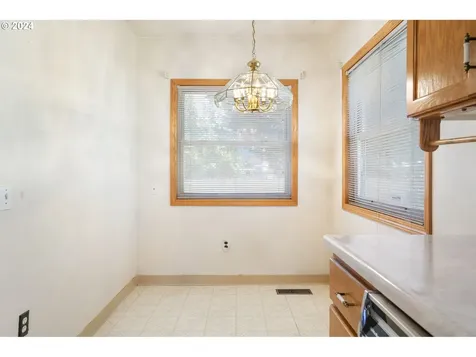 7021 N Buchanan Avenue Portland OR 97203