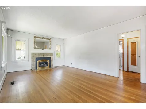 7021 N Buchanan Avenue Portland OR 97203