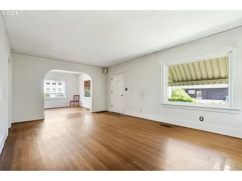 7021 N Buchanan Avenue Portland OR 97203