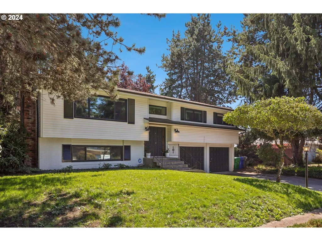 15002 Ne Davis Court Portland OR 97230