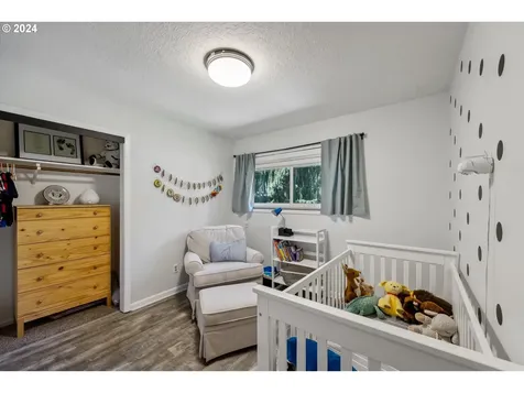 15002 Ne Davis Court Portland OR 97230