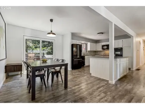 15002 Ne Davis Court Portland OR 97230