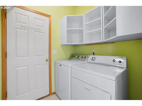 7575 SW Lowrie Lane Wilsonville OR 97070
