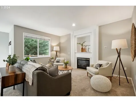 9267 Sw 83rd Place Portland OR 97223