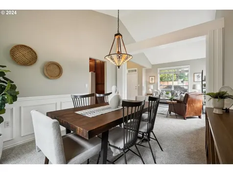 9267 Sw 83rd Place Portland OR 97223