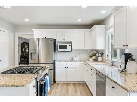 3003 Nw 124th Street Vancouver WA 98685